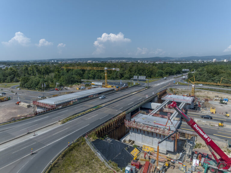 Max Bögl Firmengruppe Brückenbau Frankfurt Flughafen Kelsterbach